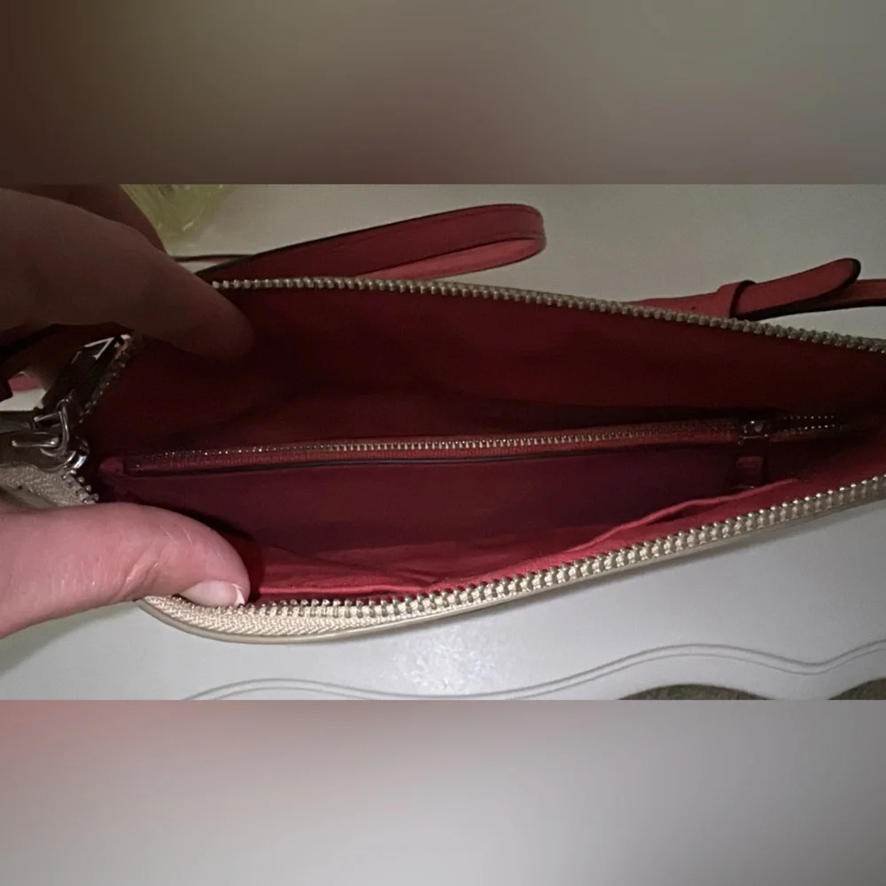 Coach pop signature crossbody - Picture 7 of 8